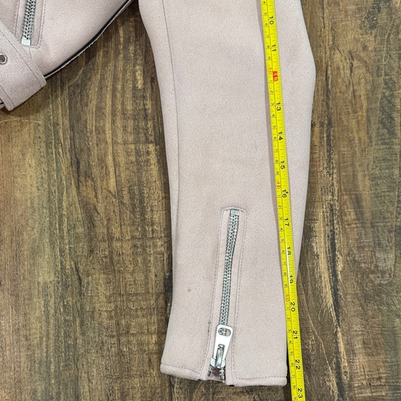 Womenβs Zara Basic Light Pink Faux Blush Faux Suede Zip Up Moto Jacked Size M - Picture 14 of 16